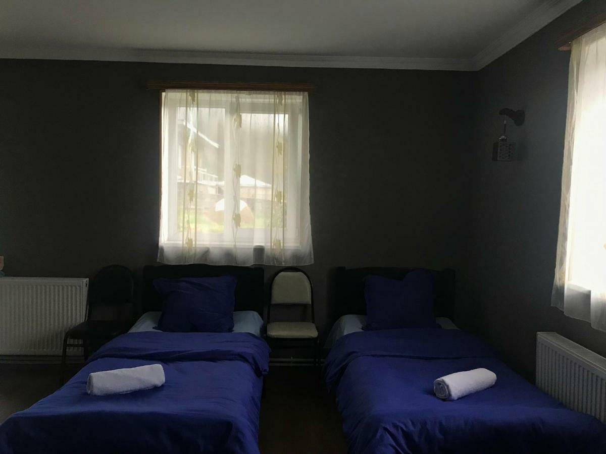 Piligrim Kazbegi Hotel Kültér fotó